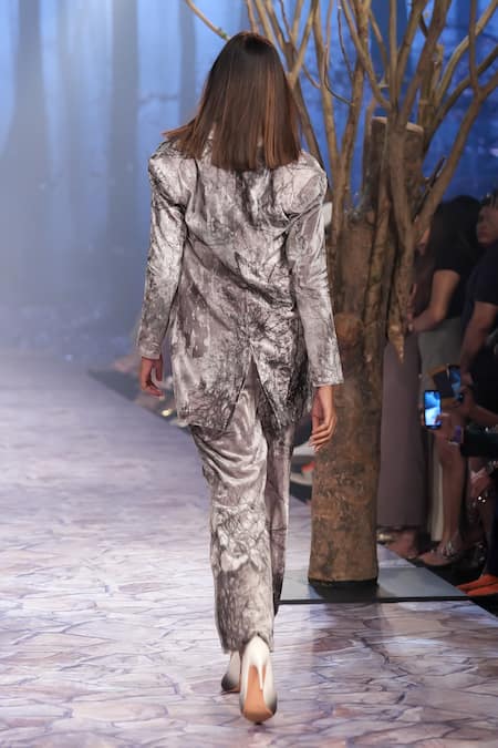 Nirmooha Forest Print Blazer With Pant 