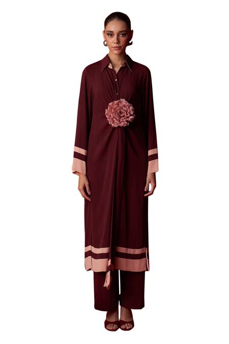 Dania Siddiqui_Wine Georgette Brooches Collared Nova Color Blocked Hem Tunic With Pant _at_Aza_Fashions