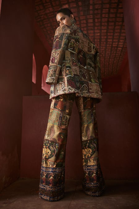 Reynu Taandon Kalamkari Print Jacket & Pant Set 