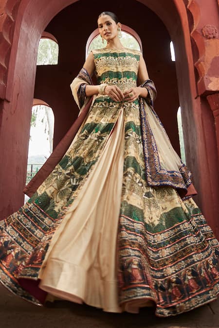 Reynu Taandon Elegant Kalamkari Print Embroidered Achkan Set 