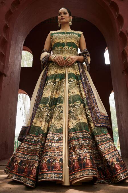 Buy_Reynu Taandon_Beige Chanderi, Linen Embroidery, Stones Elegant Kalamkari Print Achkan Set _Online_at_Aza_Fashions