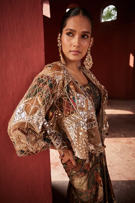 Buy_Reynu Taandon_Beige Chanderi, Kalamkari Print Embroidered Pre-draped Saree Gown With Cape _Online_at_Aza_Fashions