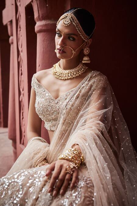 Reynu Taandon_Ivory Chanderi, Linen Embroidery, Sequins Plunge Neck Elegant Lehenga Set _at_Aza_Fashions