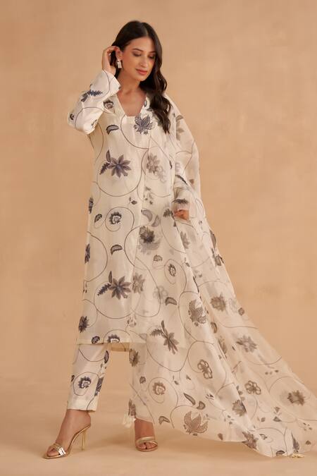Buy_Ruchi Marodia_White Organza, Chanderi Silk, Chiffon Tassels Chintz Floral Print Kurta Set _Online_at_Aza_Fashions