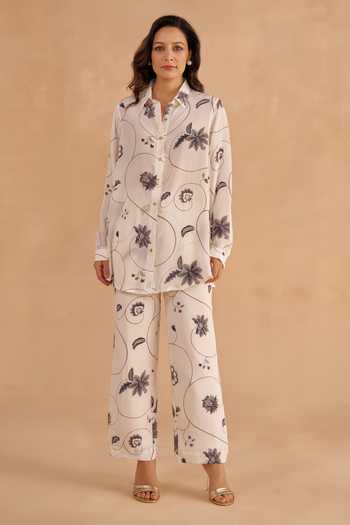 Ruchi Marodia_White Crepe Silk Digital Printed Chintz Floral Collar Shirt And Pant Set _Online_at_Aza_Fashions
