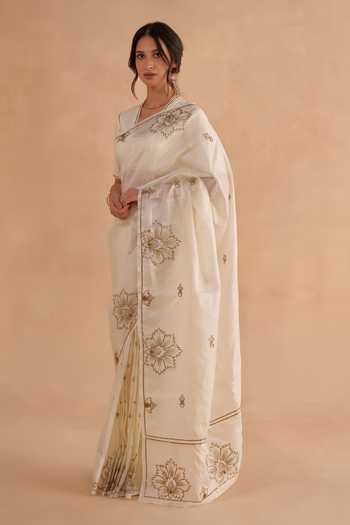 Ruchi Marodia_Ivory Tussar Embroidery Square Neck Vintage Floral Saree With Blouse _Online_at_Aza_Fashions
