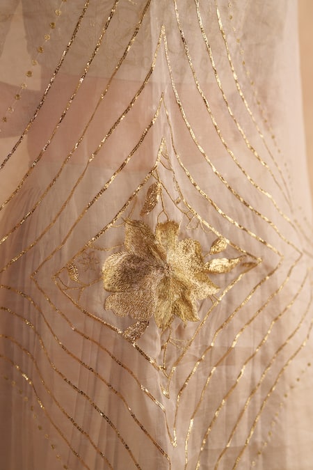 Shop Ruchi Marodia Grey Organza, Mohair Embroidery, Zari V-neck Floral Hand Blouse And Lehenga Set Shop_Ruchi Marodia_Grey Organza, Mohair Embroidery, Zari V-neck Floral Hand Blouse And Lehenga Set