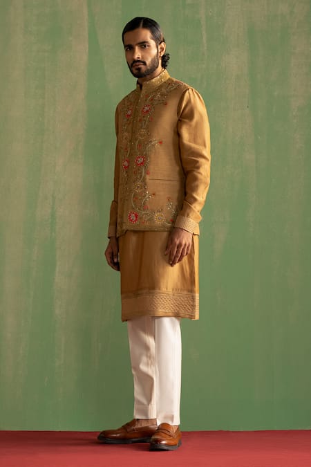 Buy_Studio Bagechaa_Yellow Chanderi Silk, Linen Embroidery, Diamonds, Floral Bundi And Kurta Set _Online_at_Aza_Fashions