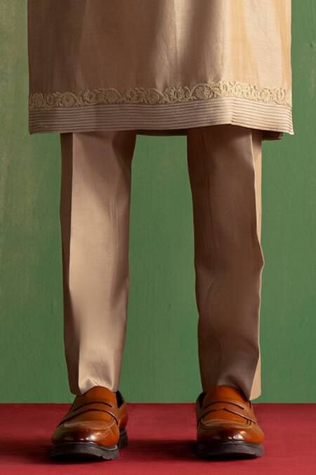 Buy_Studio Bagechaa_Gray Chanderi , Beads, Embroidery, Diamonds Dori Bundi And Kurta Set _Online_at_Aza_Fashions