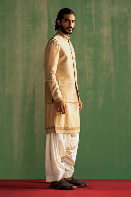 Shop Studio Bagechaa Beige Chanderi , Beads, Embroidery Placement Bundi And Kurta Set Online at Aza Fashions Shop_Studio Bagechaa_Beige Chanderi , Beads, Embroidery Placement Bundi And Kurta Set _Online_at_Aza_Fashions