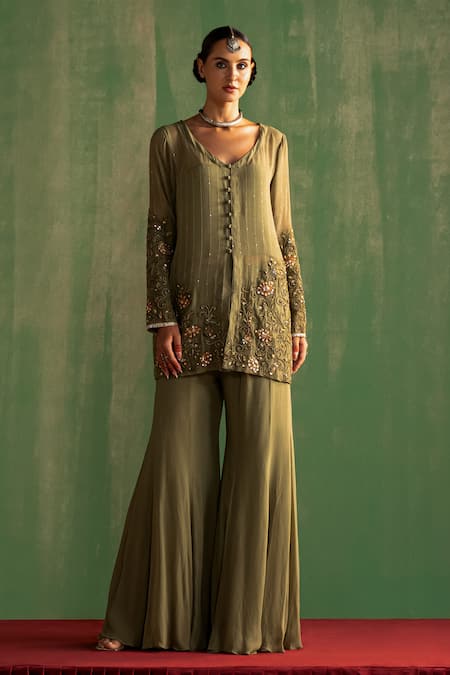 Studio Bagechaa Aadhira Embroidered Kurta With Gharara 