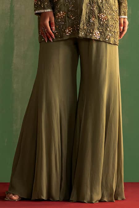 Studio Bagechaa_Green Georgette Sequins, Beads, Embroidery V-neck Aadhira Kurta With Gharara _at_Aza_Fashions