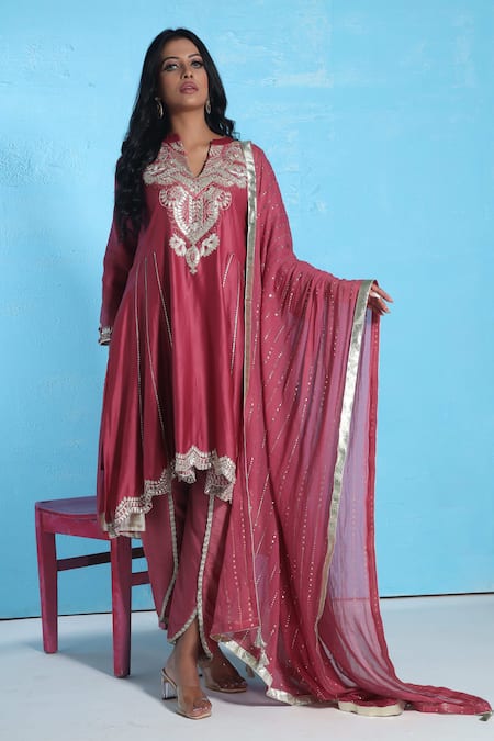 Sunita Nagi Gota Lace Embroidered Kurta Pant Set 