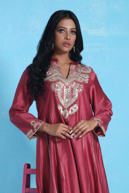 Shop_Sunita Nagi_Pink Chanderi, Cotton, Denim Gota Patti, Embroidery V-neck Lace Kurta Pant Set _Online_at_Aza_Fashions