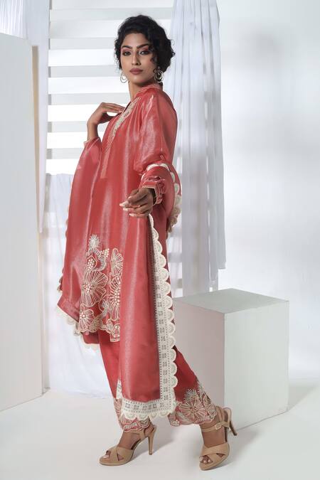 Sunita Nagi_Pink Tissue Embroidery V-neck Floral Kurta Pant Set _at_Aza_Fashions