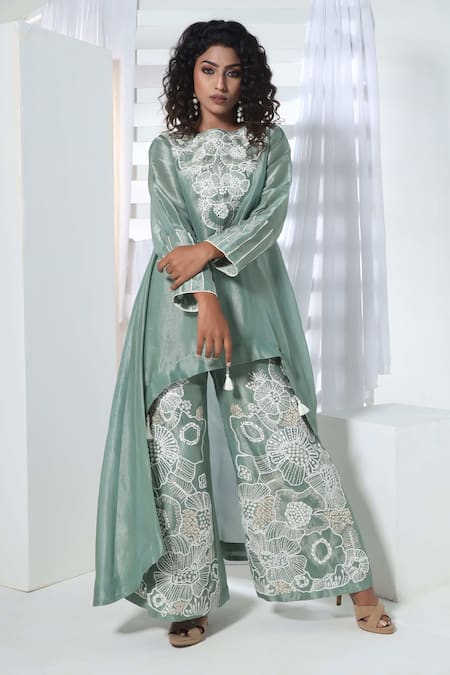 Sunita Nagi Floral Embroidered Asymmetric Kurta With Pant 