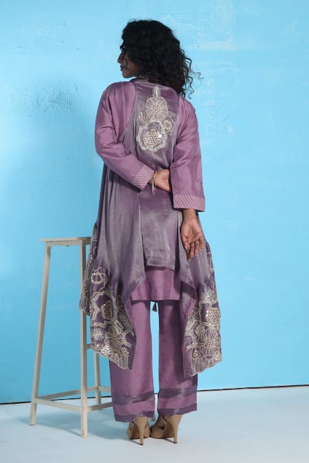 Sunita Nagi Embroidered Asymmetric Jacket With Kurta Set 