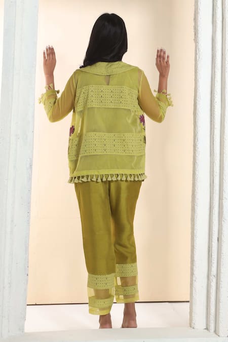 Sunita Nagi Floral Cross Stitch Embroidered Jacket With Tunic Set 