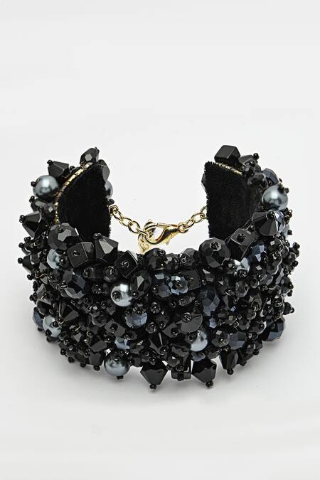 Buy Bijoux By Priya Chandna Black Crystals, Glitter Mystic Cuff Bracelet Buy_Bijoux By Priya Chandna_Black Crystals, Glitter Mystic Cuff Bracelet