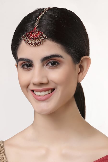 Bijoux By Priya Chandna Red Crystal Chandelier Embellished Maangtikka 