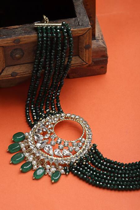 Bijoux By Priya Chandna Green Stone Embellished Pendant Choker Online at Aza Fashions Bijoux By Priya Chandna_Green Stone Embellished Pendant Choker _Online_at_Aza_Fashions