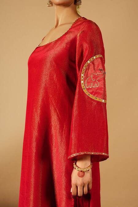 Buy_Tangerine By Asfa_Red Tissue Sequins, Patchwork, Embroidery Round Neck Straight Kurta With Pant 