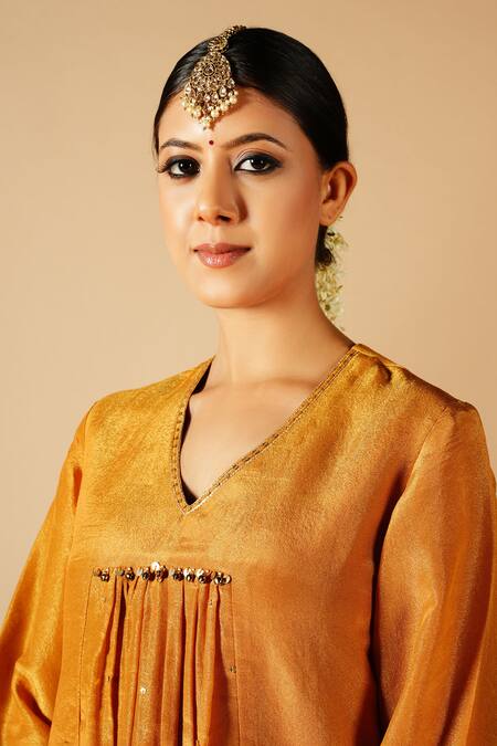 Buy Tangerine By Asfa Gold Tissue Sequins, Embroidery V-neck A-line Gathered Kurta With Pant Buy_Tangerine By Asfa_Gold Tissue Sequins, Embroidery V-neck A-line Gathered Kurta With Pant