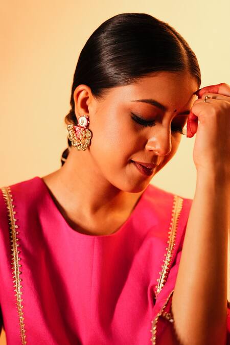 Shop Tangerine By Asfa Pink Chanderi Silk Embroidery Round Neck Ombre A-line Kurta With Pant Online at Aza Fashions Shop_Tangerine By Asfa_Pink Chanderi Silk Embroidery Round Neck Ombre A-line Kurta With Pant_Online_at_Aza_Fashions