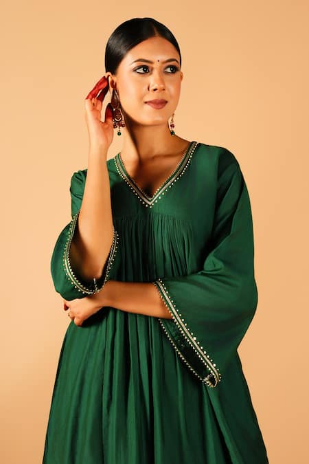 Buy Tangerine By Asfa Green Chanderi Silk Gota Patti V-neck A-line Gathered Kurta With Pant Online at Aza Fashions Buy_Tangerine By Asfa_Green Chanderi Silk Gota Patti V-neck A-line Gathered Kurta With Pant_Online_at_Aza_Fashions