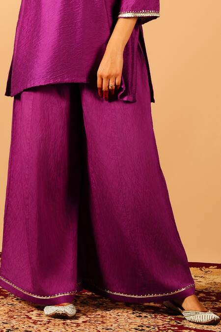 Buy Tangerine By Asfa Purple Chanderi Silk Gota Patti V-neck Short Kurta With Pant Online at Aza Fashions Buy_Tangerine By Asfa_Purple Chanderi Silk Gota Patti V-neck Short Kurta With Pant_Online_at_Aza_Fashions