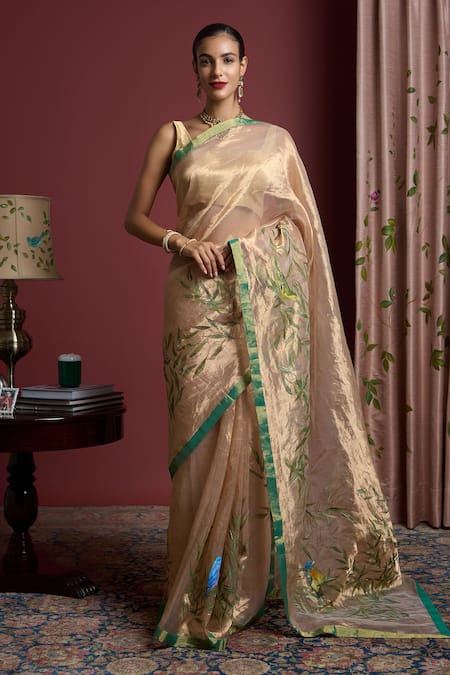 Akutee Kaveri Hand Painted Saree With Unstitched Blouse Piece 