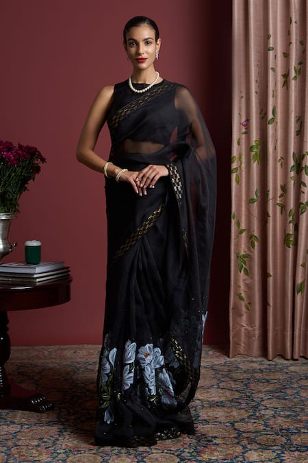 Akutee Black Handloom Nayantara Floral Pattern Saree With Unstitched Blouse Piece Online at Aza Fashions Akutee_Black Handloom Nayantara Floral Pattern Saree With Unstitched Blouse Piece_Online_at_Aza_Fashions