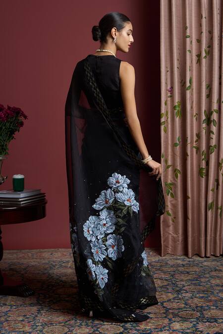 Buy Akutee Black Handloom Nayantara Floral Pattern Saree With Unstitched Blouse Piece Online at Aza Fashions Buy_Akutee_Black Handloom Nayantara Floral Pattern Saree With Unstitched Blouse Piece_Online_at_Aza_Fashions