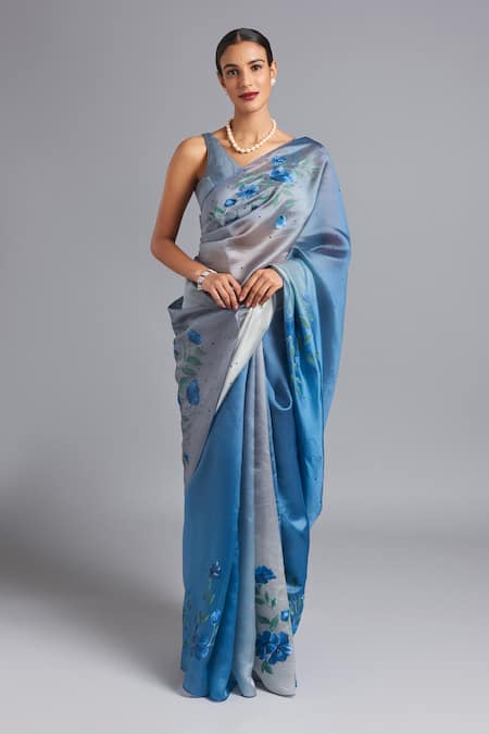 Akutee Jaymala Floral Pattern Ombre Saree With Unstitched Blouse Piece 