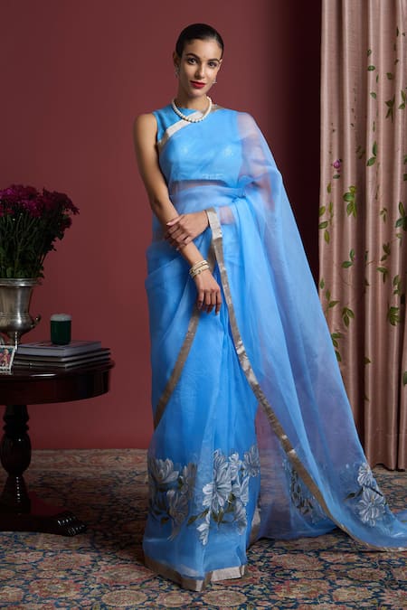 Akutee Sky Blue Handloom Chandrika Floral Pattern Saree With Unstitched Blouse Piece Online at Aza Fashions Akutee_Sky Blue Handloom Chandrika Floral Pattern Saree With Unstitched Blouse Piece_Online_at_Aza_Fashions