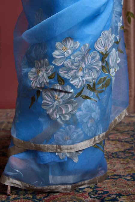 Shop Akutee Sky Blue Handloom Chandrika Floral Pattern Saree With Unstitched Blouse Piece Online at Aza Fashions Shop_Akutee_Sky Blue Handloom Chandrika Floral Pattern Saree With Unstitched Blouse Piece_Online_at_Aza_Fashions