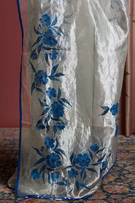 Akutee_Silver Handloom Cotton Sequins, Damayanti Saree With Unstitched Blouse Piece_at_Aza_Fashions