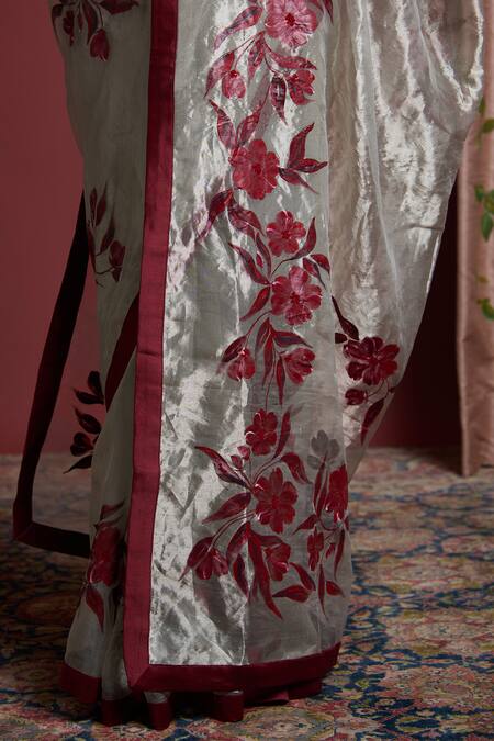 Shop_Akutee_Silver Tissue, Handloom Shreya Floral Pattern Saree With Unstitched Blouse Piece_Online_at_Aza_Fashions