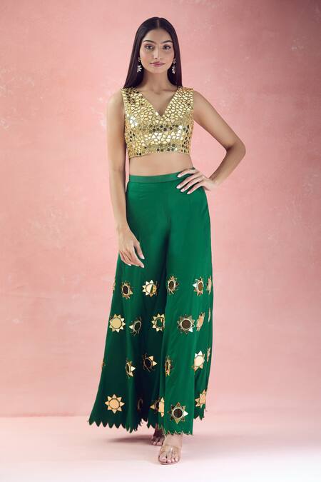 Buy_The Pink Penguin By Charmy_Green Organza Embroidery Sun V-neck Mirror Blouse With Pant 