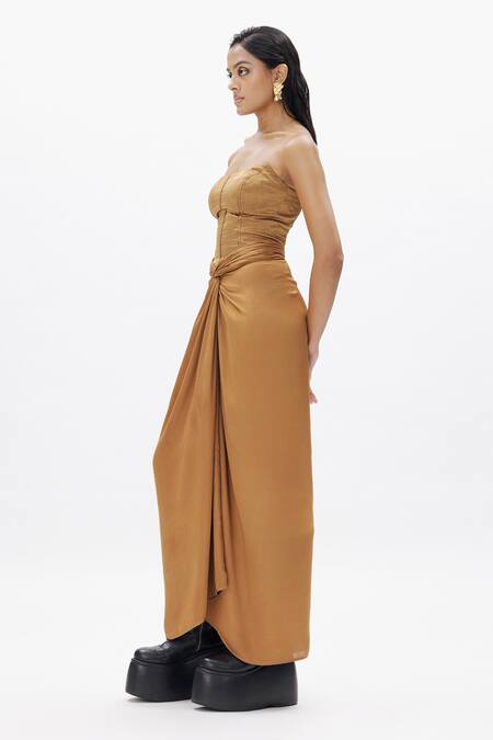 Shop Aroka Gold Chanderi, Modal Scoop Neck Autumn Aura Corset Top And Stitched Knot Skirt Set Online at Aza Fashions Shop_Aroka_Gold Chanderi, Modal Scoop Neck Autumn Aura Corset Top And Stitched Knot Skirt Set_Online_at_Aza_Fashions