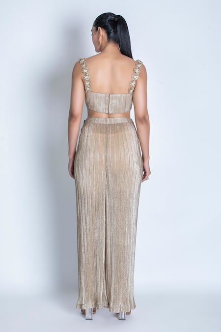 Oru Pret 3D Floral Embroidered Strap Bustier With Pant 