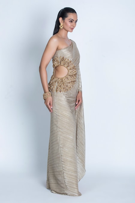 Oru Pret Gold Shimmer Pleated Hand Embroidered 3d Leaf Asymmetric Kaftan Online at Aza Fashions Oru Pret_Gold Shimmer Pleated Hand Embroidered 3d Leaf Asymmetric Kaftan _Online_at_Aza_Fashions