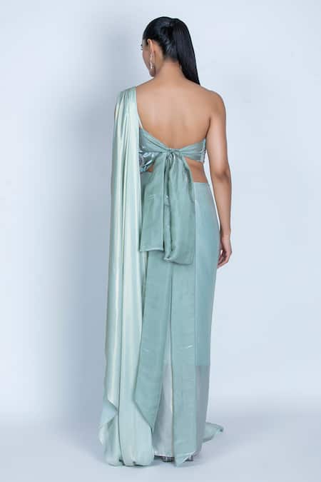 Oru Pret Sea Green 3D Leaf Hand Embroidered Saree Gown 