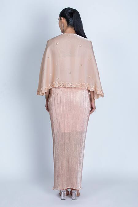 Oru Pret Shimmer Pleated Dhoti Skirt Set With Cape 