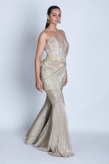 Oru Pret_Gold Silk, Polyester Cut Work, Shimmer Pleat Detailed Gharara Set With Pallu _Online_at_Aza_Fashions