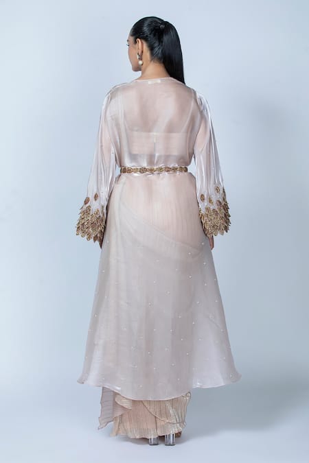 Oru Pret Shimmer Pleat Detailed Pre-Draped Saree Set With Cape 