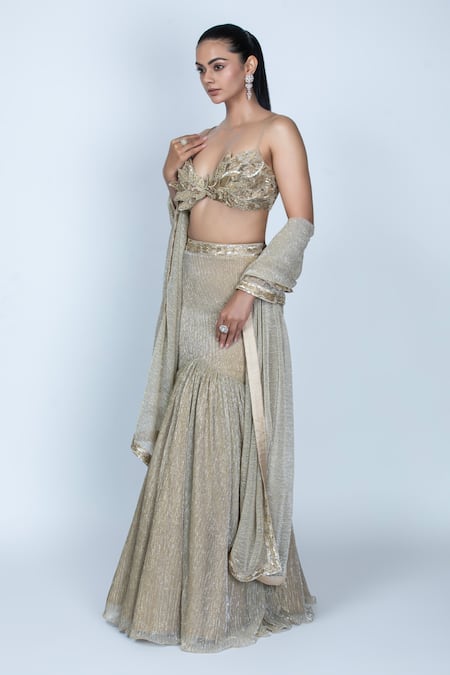 Buy_Oru Pret_Gold Silk Embroidery Plunge Neck Waist Mermaid Lehenga Blouse Set _Online_at_Aza_Fashions