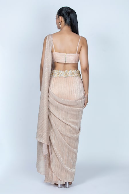 Oru Pret Shimmer Pleat Pre-Draped Saree Set With Embroidered Belt 