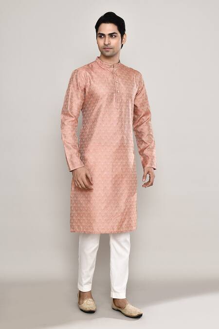 Shop_Arihant Rai Sinha_Peach Silk, Jacquard Abstract Butti Pattern Kurta 