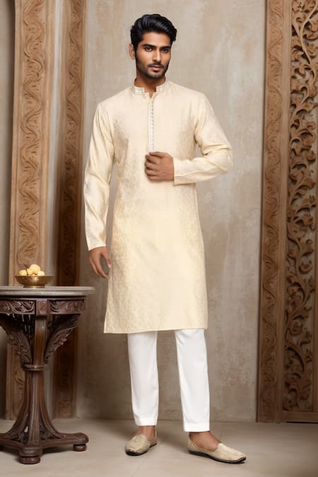 Arihant Rai Sinha Vintage Crest Banaras Dobby Embroidered Kurta 